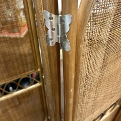 【武蔵小山店】 ラタン パーテーション 4連 レトロ 籐 間仕切り ブラインド 折り畳み 和 衝立 仕切り 店舗 什器 籐家具 アジアン 4枚 🚚 運搬無料エリア有 / 品川区 リサイクルショップ ランバールーム 武蔵小山店  ◀︎ 武蔵小山パルム 戸越銀座 隣の画像