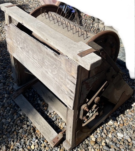 足踏み脱穀機昭和レトロ