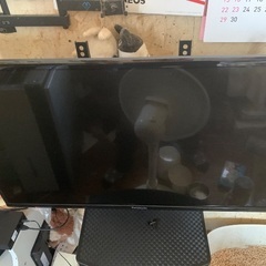 Panasonic 17年製　TH-32D305HT