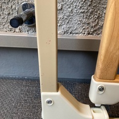 リッチェル　木製　ベビーゲート　壁に穴を開けずに設置可能の画像