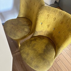 17日に大型ゴミに出します！ダイニングテーブルの画像