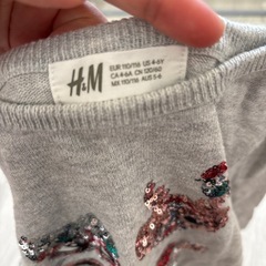 H&M 子ども服の画像