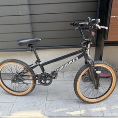 子供自転車　 20インチ　黒　新品