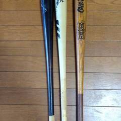 プロ野球選手使用　バット3本の画像