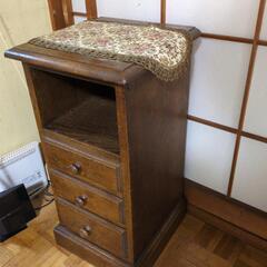 ダックスの小型家具の画像