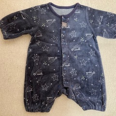 ベビー服　秋
冬服 ロンパース　50〜60の画像