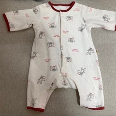 ベビー服　秋
冬服 ロンパース　50〜60の画像