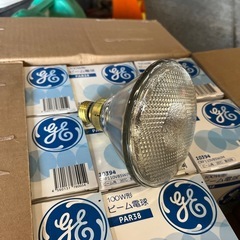 ☆新品☆未使用☆GE ビーム電球 100W形 散光形 E26口金...