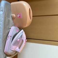 【難あり】サンヨー製コードレスアイロン　ハローキティモデルの画像