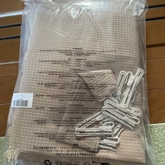 カーテンの画像