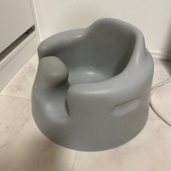 bumboベビーチェアの画像