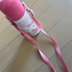 ハローキティ水筒