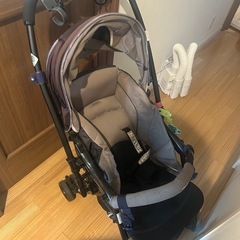 コンビ　ベビーカー中古