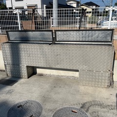 大型、中型トラック用道具箱
の画像