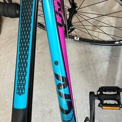 GIANT LIV　ロードバイク(スタンド付き)の画像