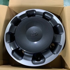 トヨタ純正ホイール＆キャップ 新車取り外し