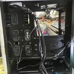 ThermalTake VersaH26 PCケース差し上げます。の画像
