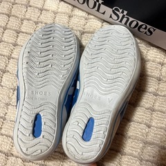 学校　上履き19㌢の画像