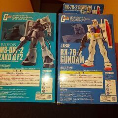 当時物❗レアRX-７８ガンダム、ザクIIフィギュアセット❗の画像