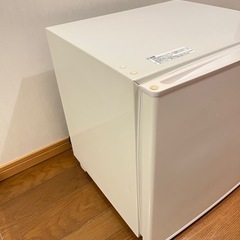 日立 HITACHI 45L 1ドア冷蔵庫 R-5TP-Wの画像