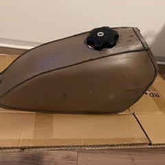 グラストラッカー　純正タンク