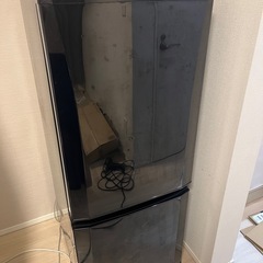 三 菱ノンフロン冷凍冷蔵庫MR-P15S-B 形