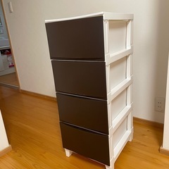 4段衣装ケース
