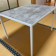 
ミニテーブル