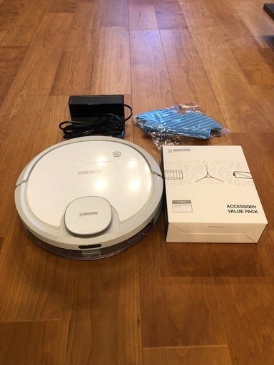 ECOVACS・エコバックスの高機能ロボット掃除機DEEBOTです。