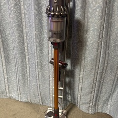 掃除機　Dyson V10
