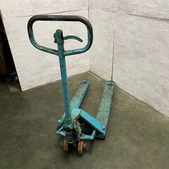 【トヨタL&F】ハンドリフト PALLET TRUCK HPO7 手動リフト 工場倉庫 重量物 700kg Y0370の画像