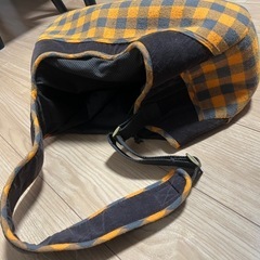 LEEわんちゃん用キャリーバック（小型犬用）の画像