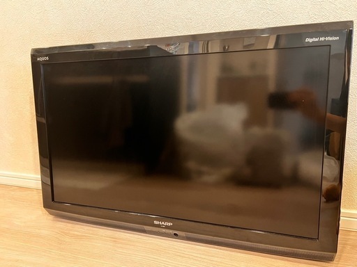 SHARP 32型テレビ
