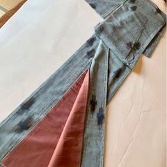 ★美品★着物　紬　大人っぽい　小粋　おしゃれ着　普段着　カジュアル