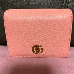 値下げしました！GUCCI三つ折り財布の画像