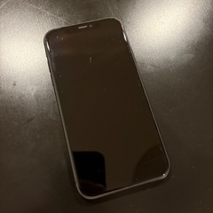 Apple iPhone 11 ブラック 本体
