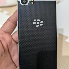 blackberry key oneの画像