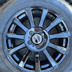 Nokian  Tyres 17インチスタッドレスタイヤの画像