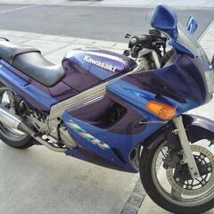 ZZR250の画像