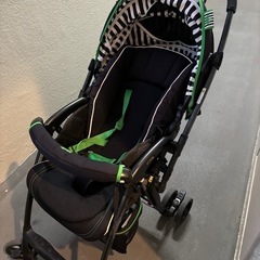 アップリカ　ベビーカー