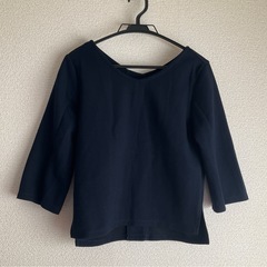 エディストクローゼット　ベルスリーブカットソーの画像