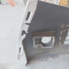 Nボックス純正バンパーシルバーの画像