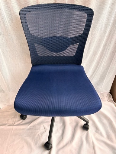 【新品・未使用品】オフィスチェア　在宅業務用チェア　簡単組み立てタイプ　ネイビー