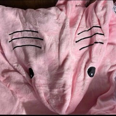 キャンプ　寝袋　防災　ピンク サメの形状 キッズ用ブランケット着丈 150の画像