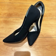 黒パンプスMサイズ