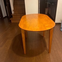 ダイニングテーブル差し上げますの画像
