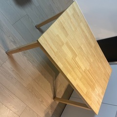 ダイニングテーブル