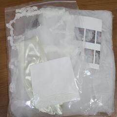 結婚式小物(パニエ、ベール、グローブ)