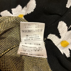 半袖お花ニットの画像