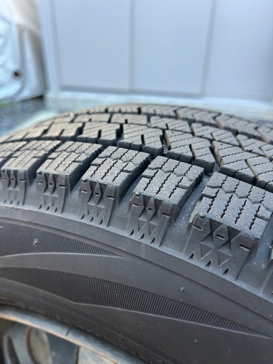 【お譲り先決定】ブリヂストン　ブリザックVRX2 スタッドレスタイヤ　165/70R14